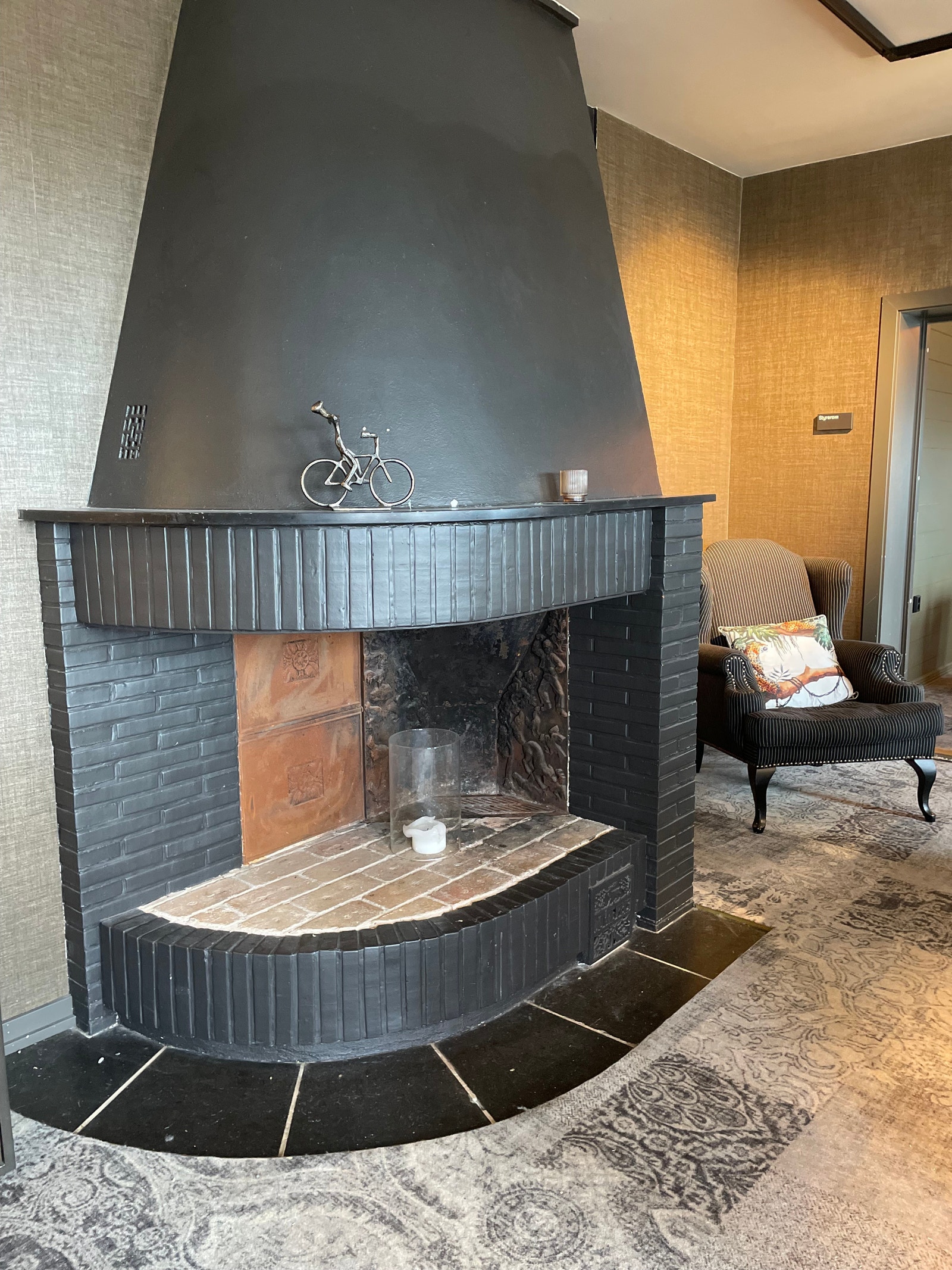 Peis i kontorlandskapet Galleribilde