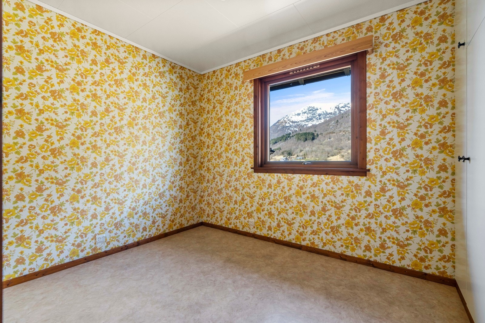 Soverom 2 av 2 Galleribilde