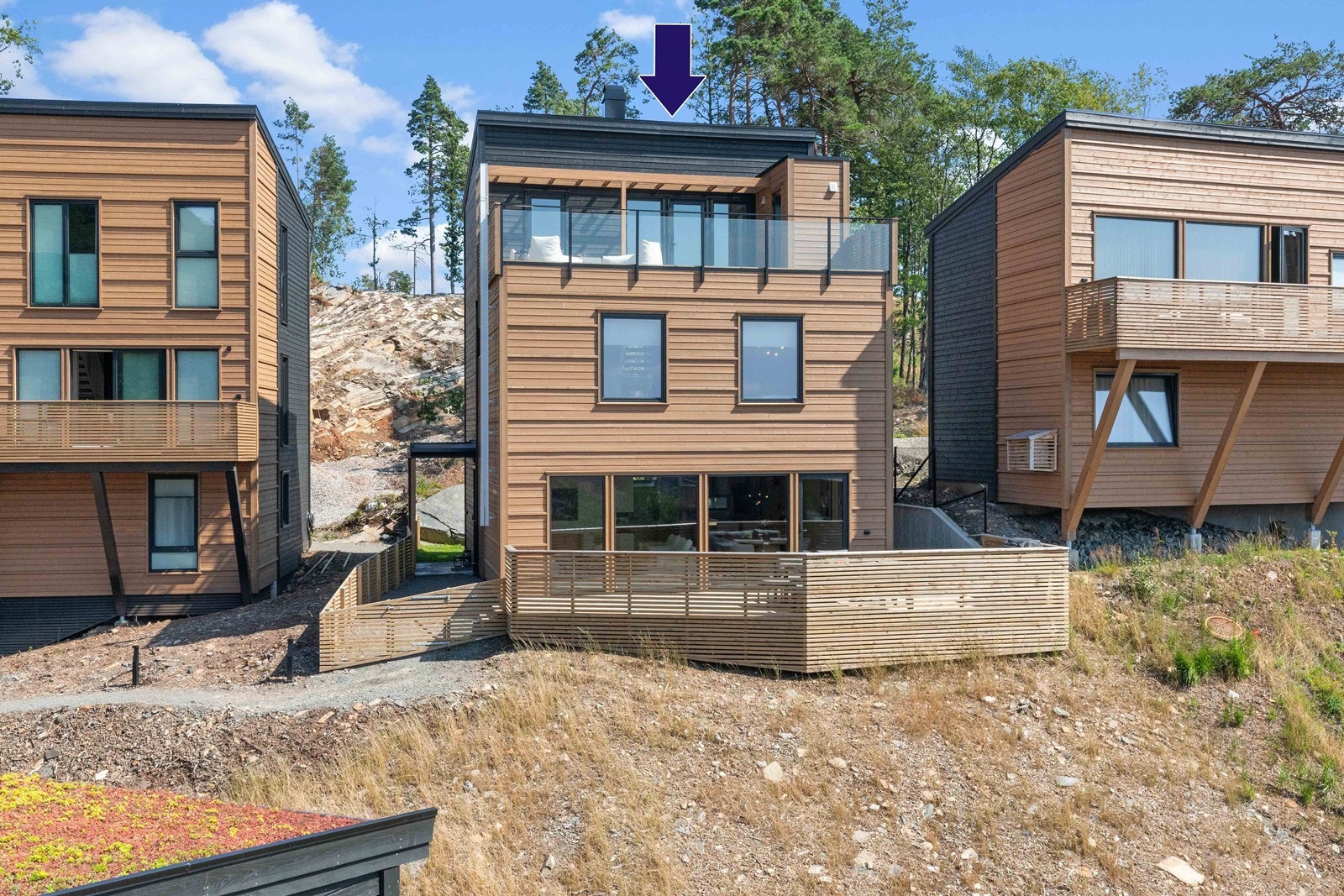 Sørmegleren ved Kristian Lossius har gleden av å ønske deg velkommen til Gullvingeveien 113! Galleribilde
