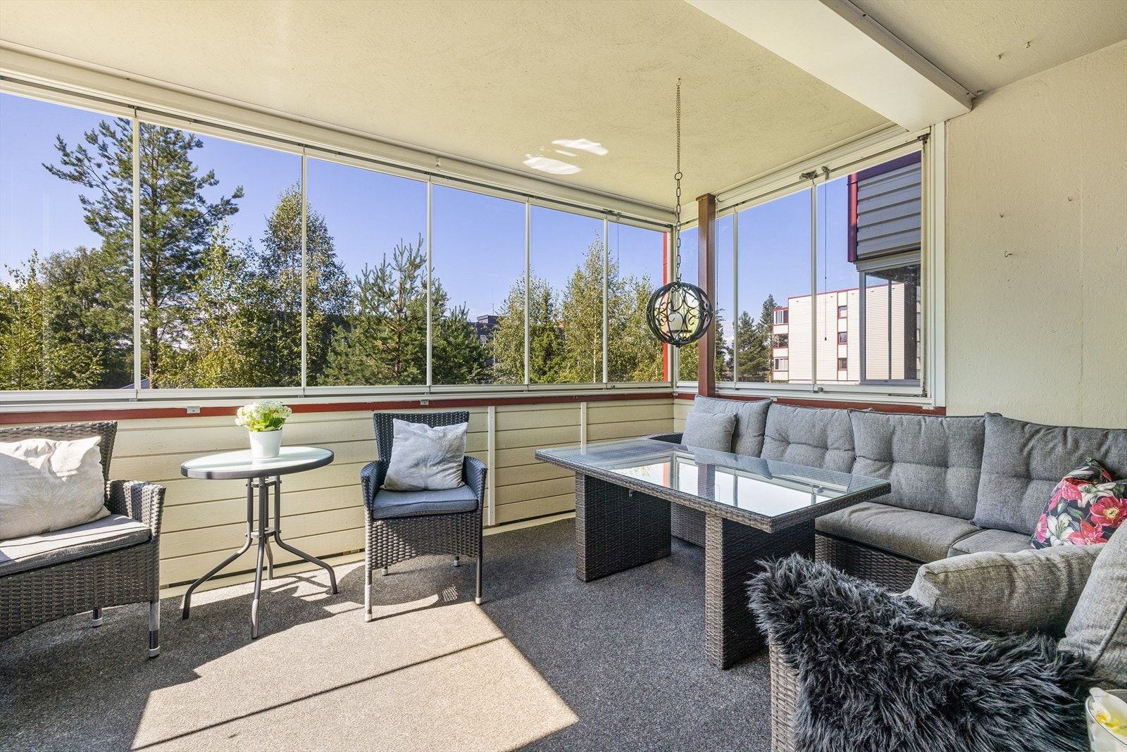 Balkong. Galleribilde