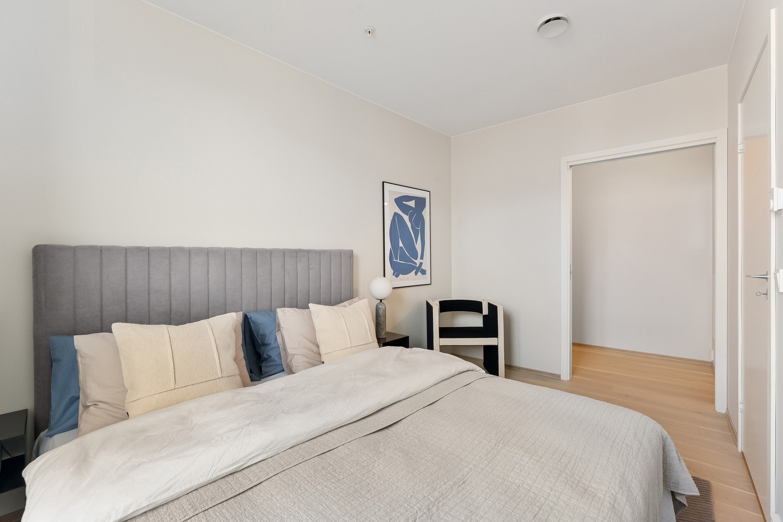 Soverom 3 med direkte inngang til eget bad Galleribilde