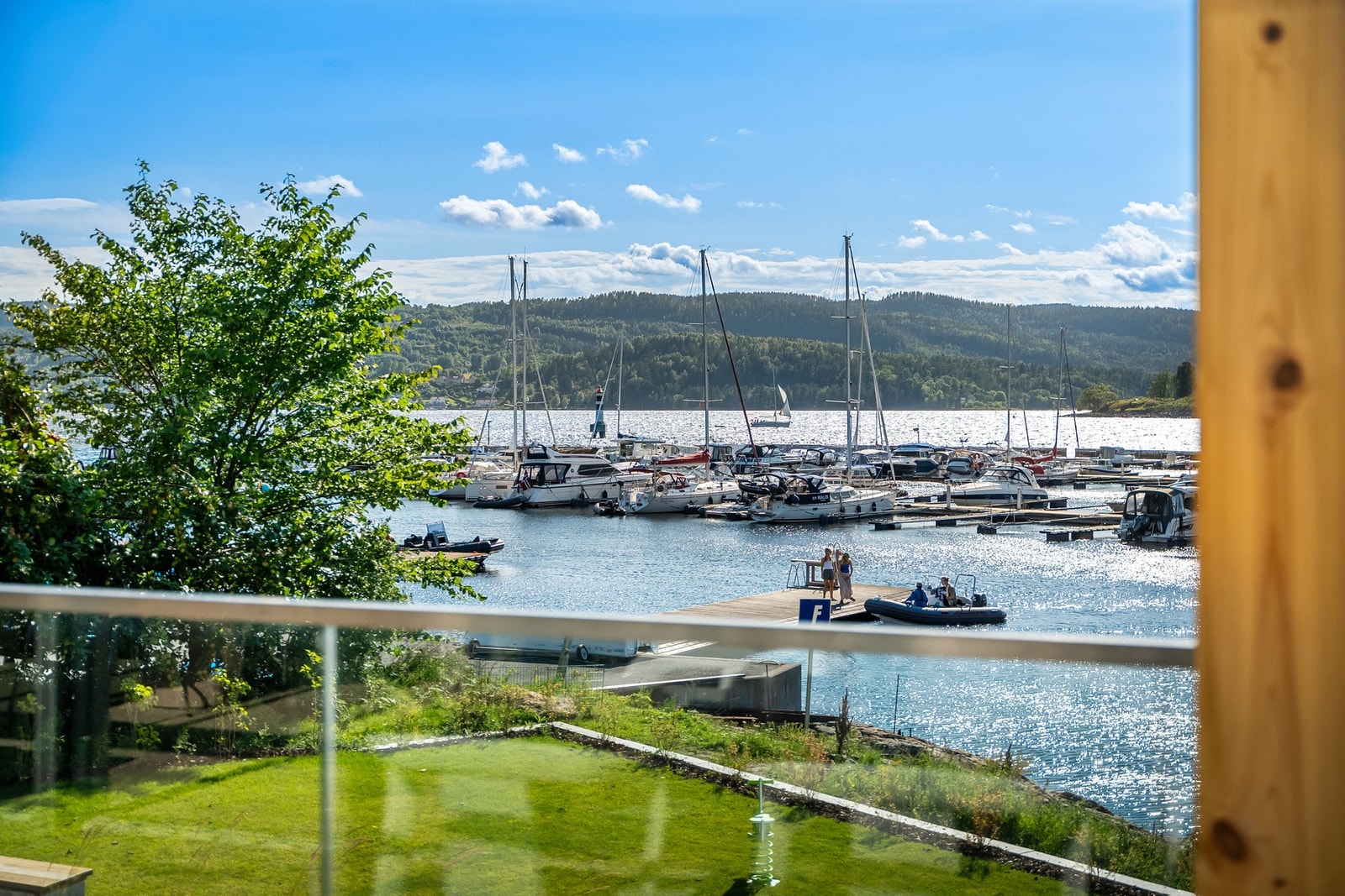 Fantastisk beliggenhet i maritime omgivelser med nærhet til strand, båtliv og Drøbak sentrum Galleribilde