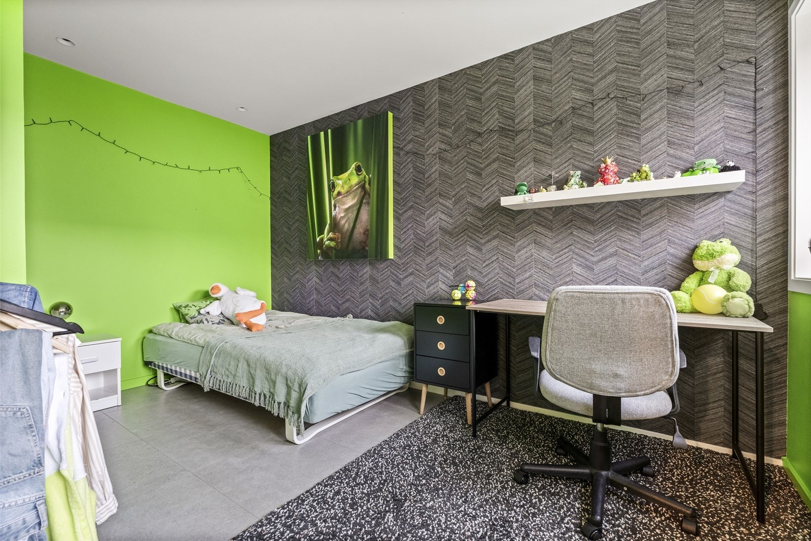 Soverom i underetg. - tilhørende hoveddel Galleribilde