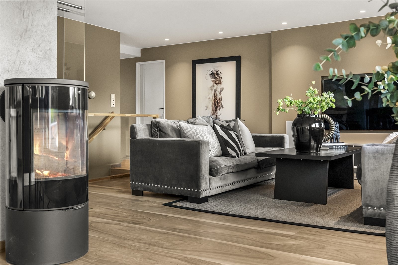 Det lekre ildstedet gir ekstra varme og kos på kalde dager Galleribilde