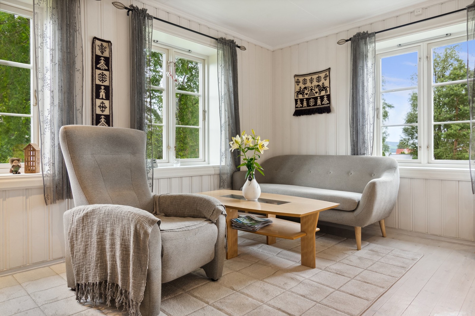 Stue i kårleilighet 1. etasje. Galleribilde