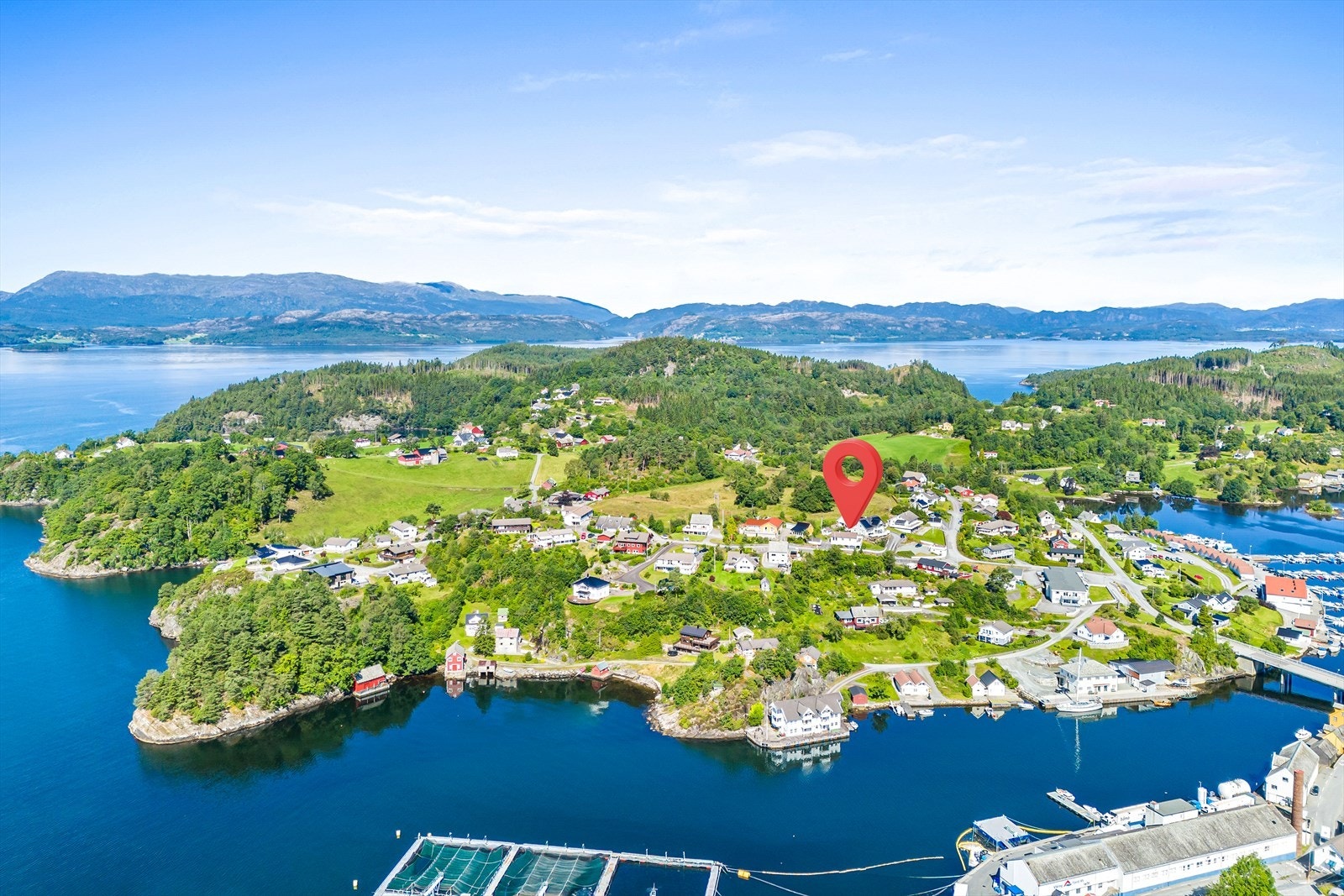 Boligeiendom med flott beliggenhet Galleribilde