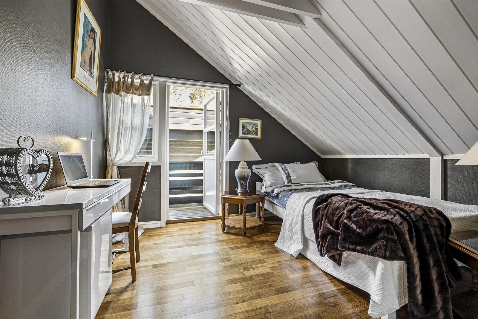 Soverom 3 med utgang til balkong Galleribilde