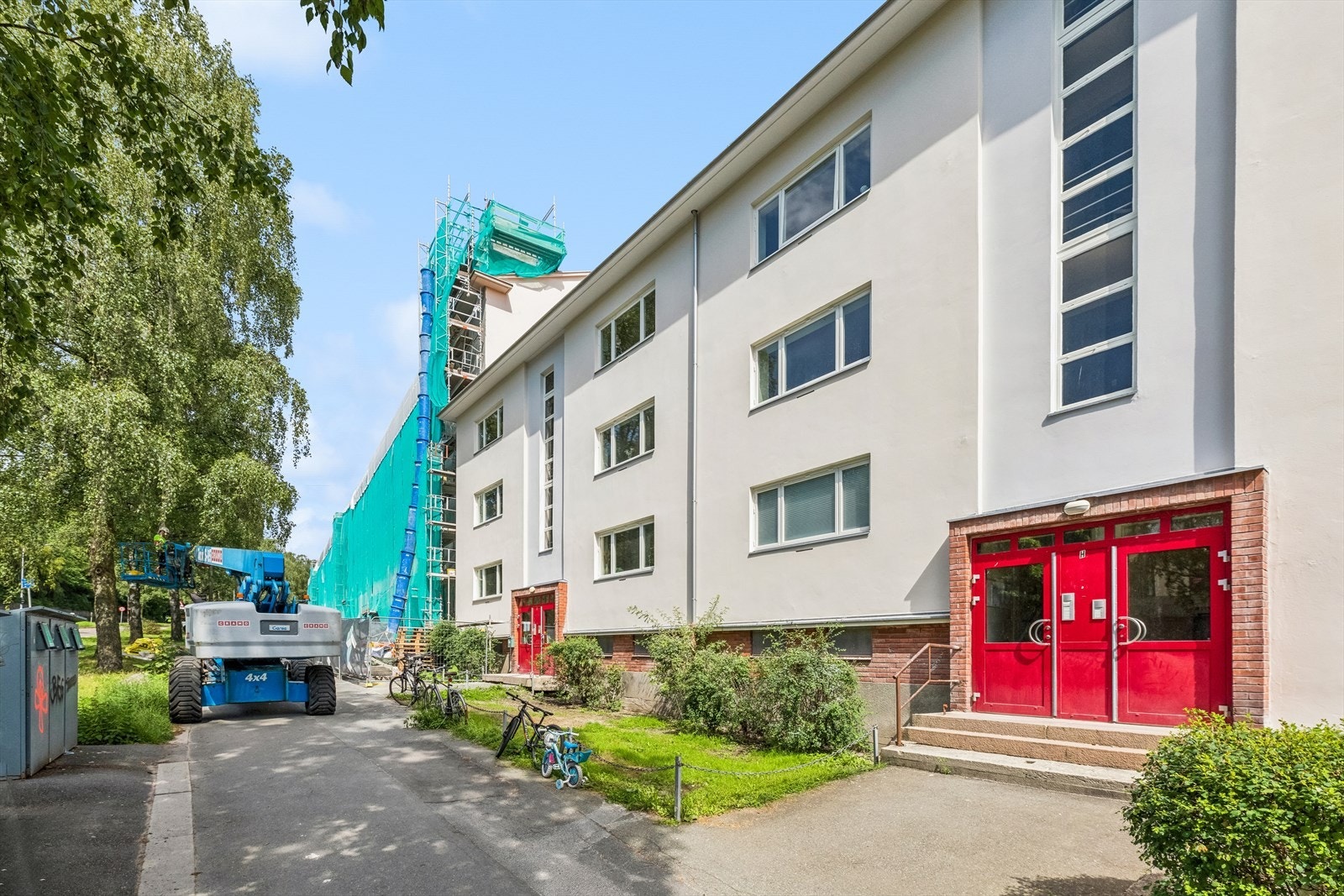 Leiligheten har en meget sentral og attraktiv beliggenhet på populære Alexander Kiellands plass og St. Hanshaugen. Galleribilde