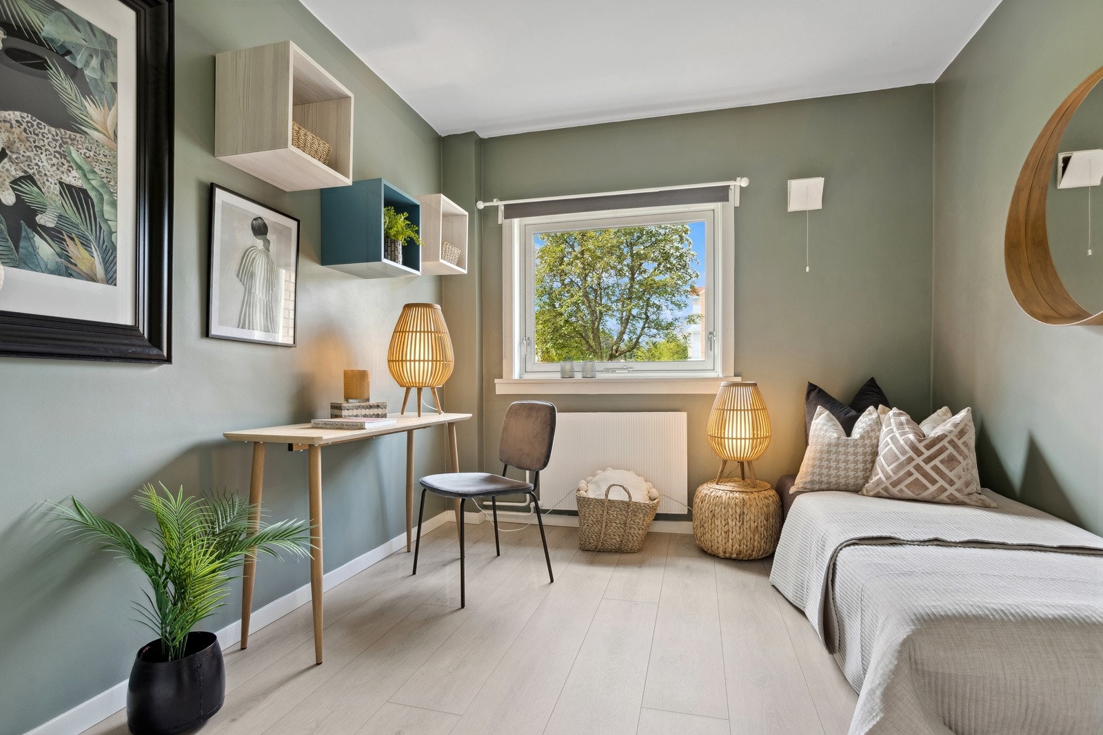 Soverom II egner seg også godt til gjesterom, kontor eller barne-/ungdomsrom. Galleribilde