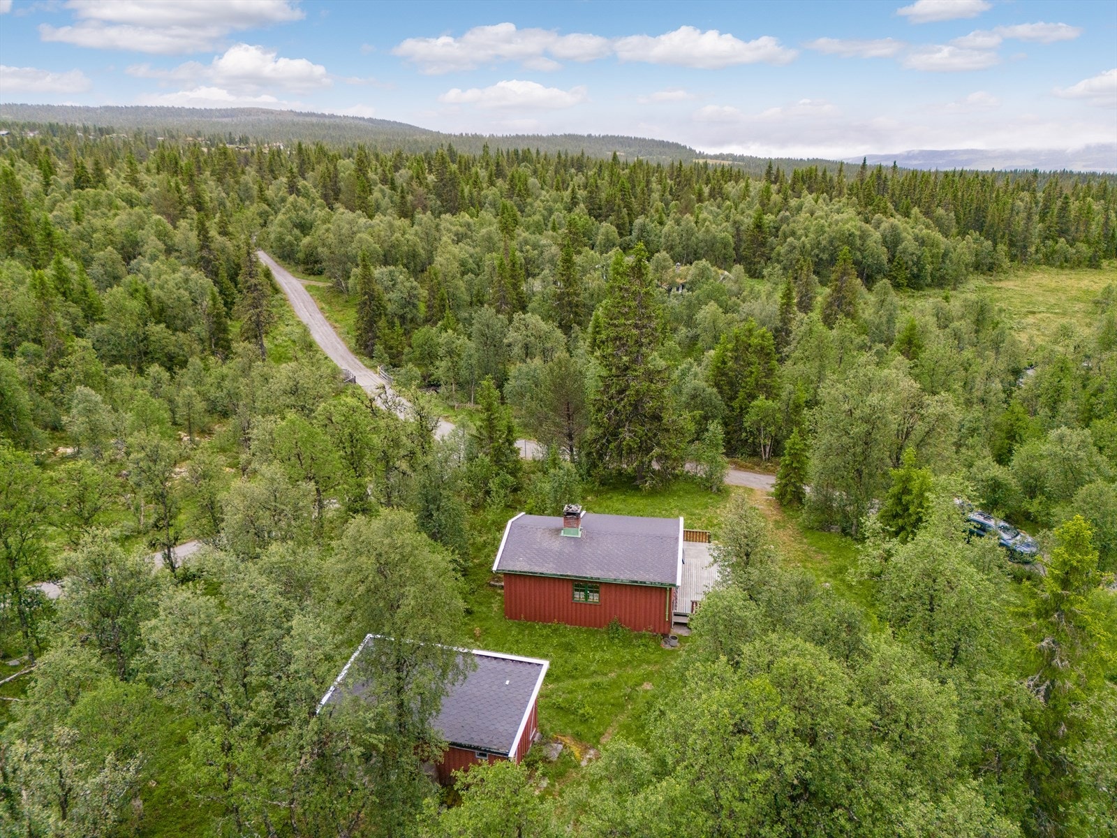 Fra eiendommen er det kun 20 min til både Gol og Hemsedal sentrum. Galleribilde