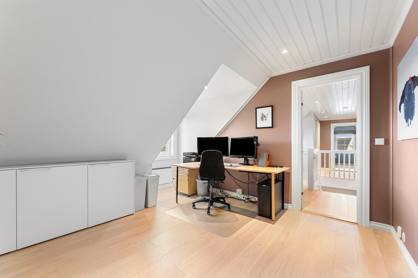 Praktisk kontorløsning. Galleribilde