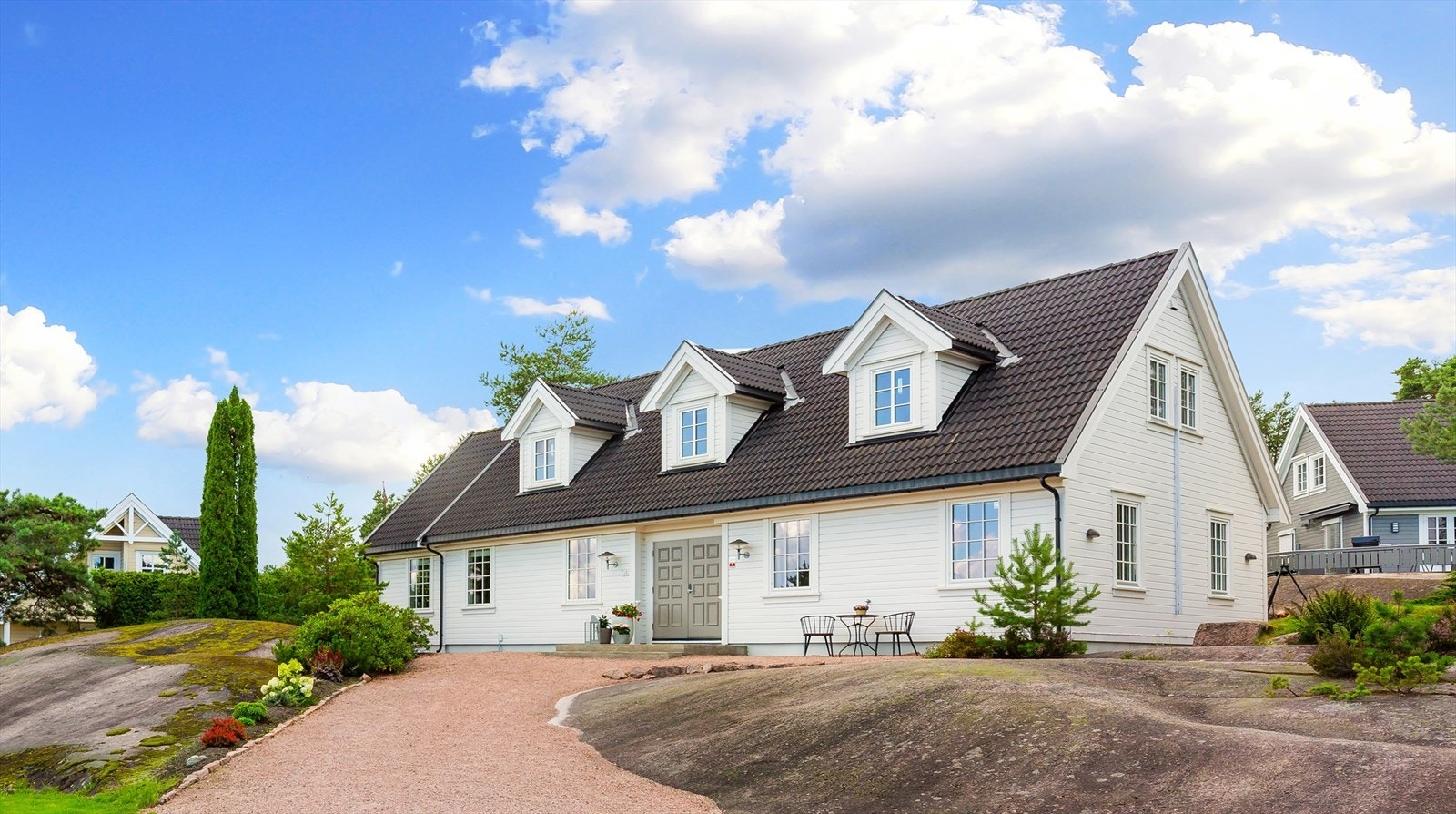 Velkommen til Vesledamveien 26 - Presentert av Hege Jøldal v. Aktiv Eiendomsmegling! Galleribilde