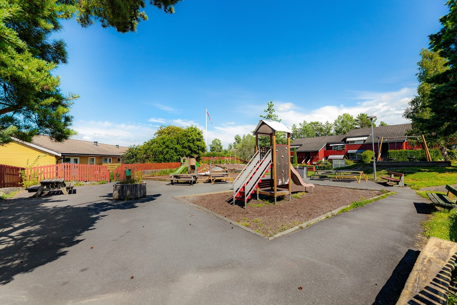 Barnevennlig og rolig boligområde. Galleribilde