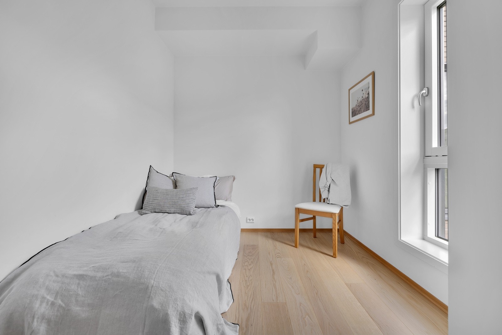 Soverom 2 er litt over 7m2 Galleribilde