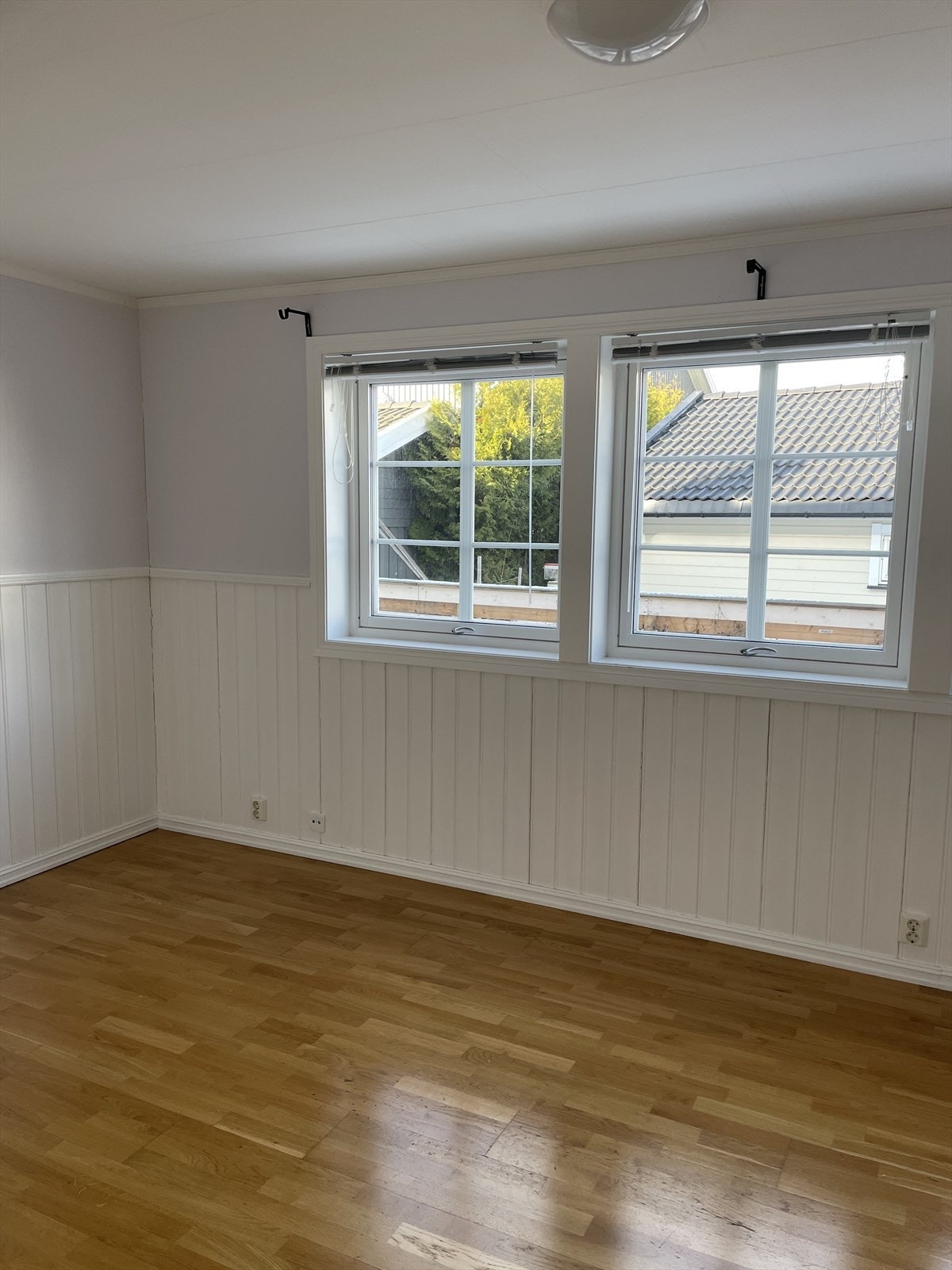 Stue utleiedel. Selgers egne bilder Galleribilde