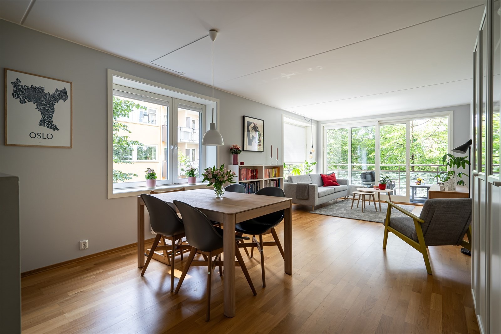 Felleskostnadene inkluderer a-konto oppvarming, internett og varmtvann. Galleribilde