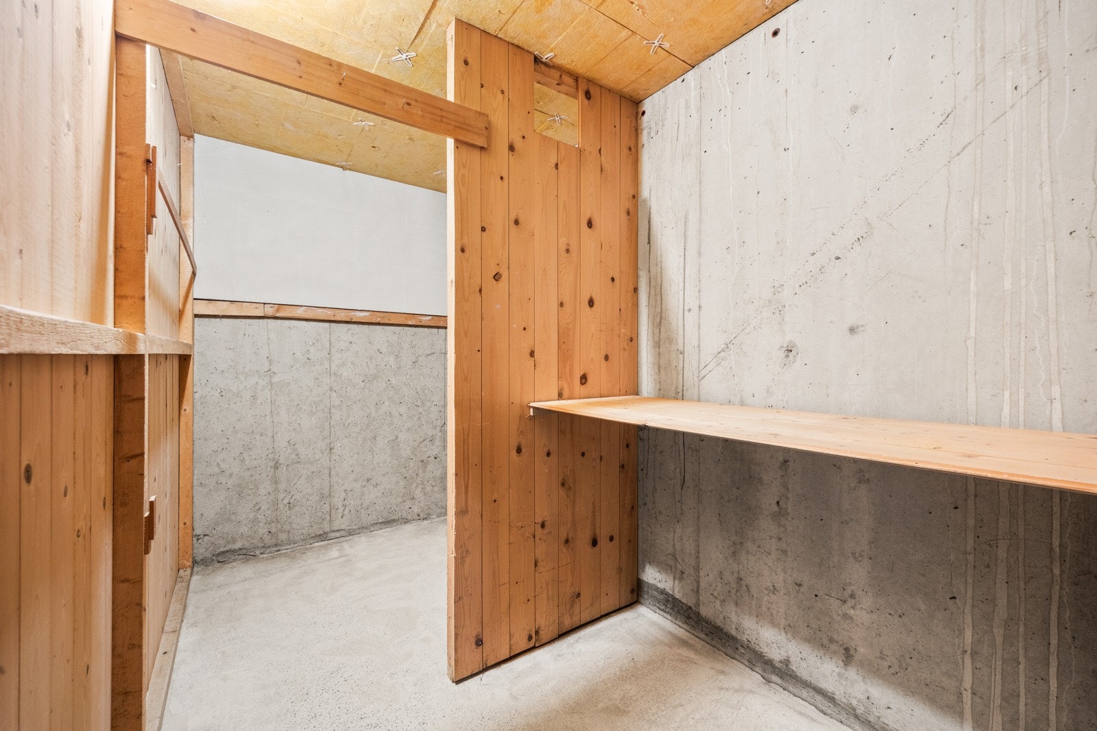 Kjellerbod Galleribilde