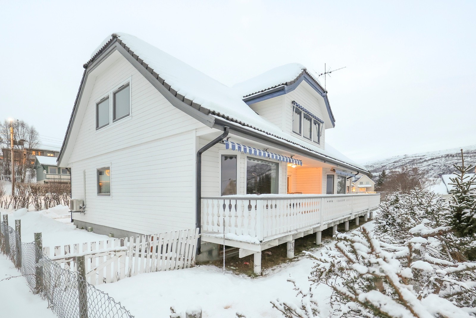 Boligen ligger i et rolig og barnevennlig område med nærhet til marka Galleribilde