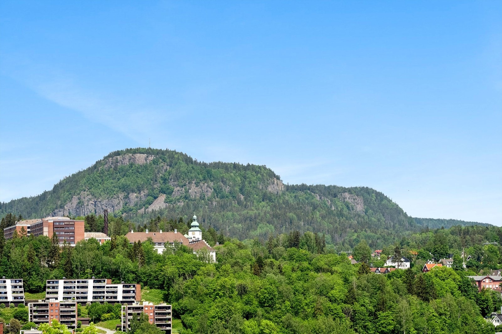 Utsikt mot Kolsåstoppen... Galleribilde