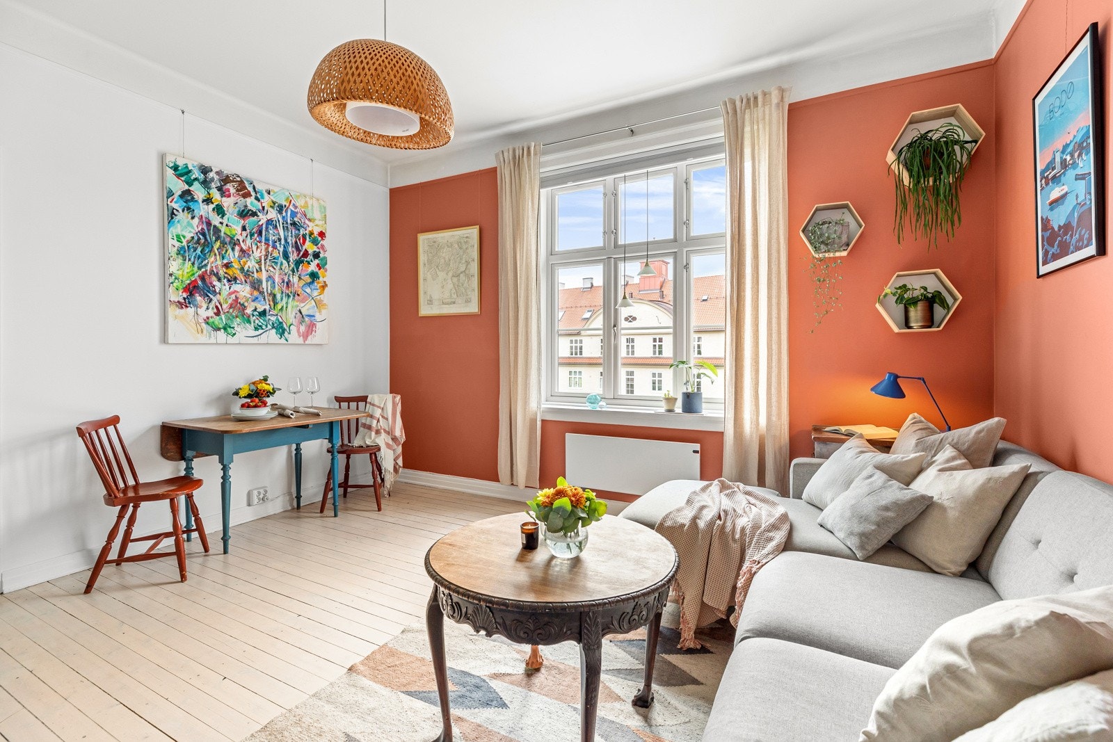 Dette er en fantastisk inngangsbillett til det ettertraktede boligområdet. Hagebyen består av fem kvartaler, og føles som en egen landsby. Galleribilde