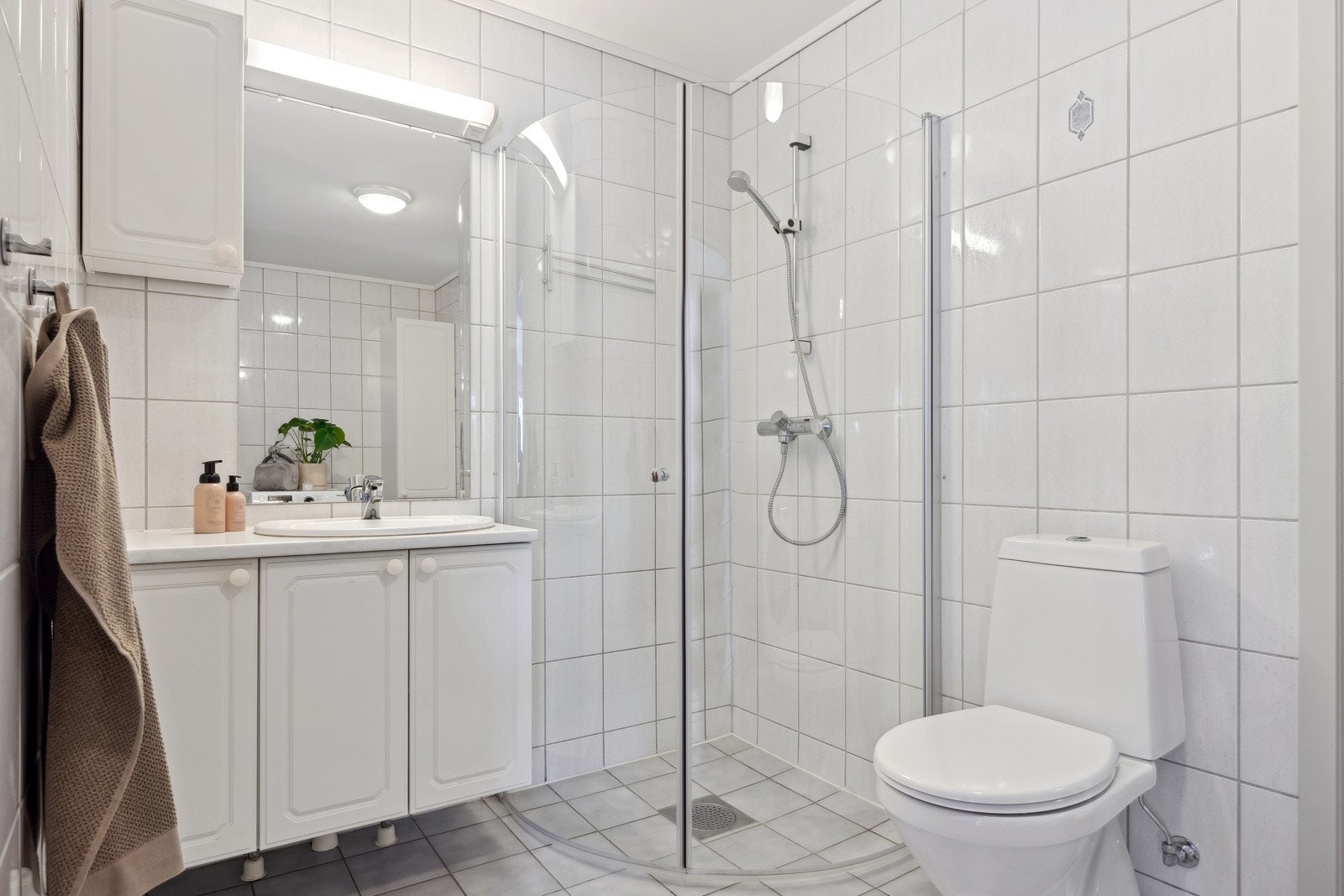 Det er gulvvarme på badet. Galleribilde