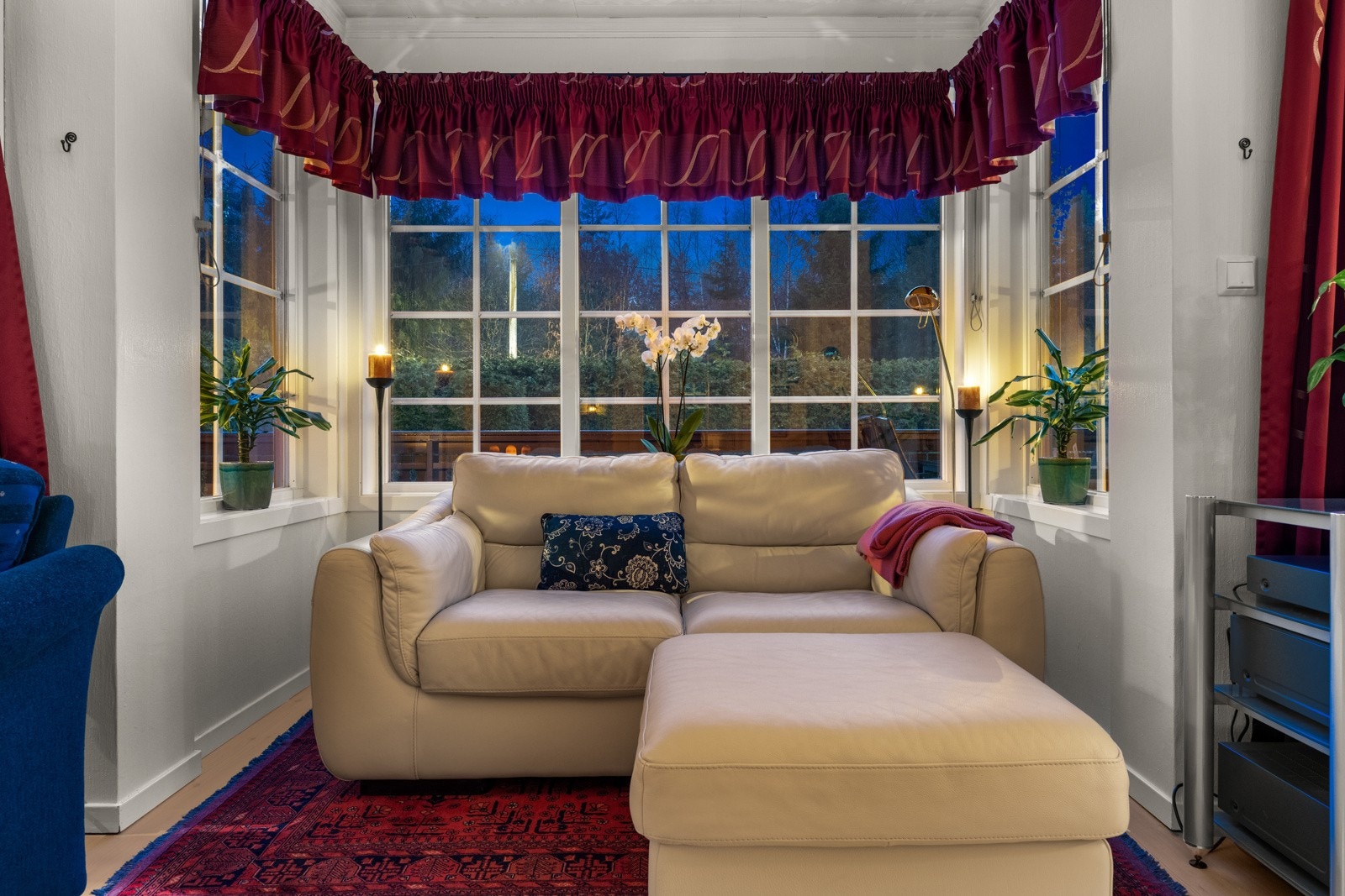 En behagelig og sjarmerende del av stuen Galleribilde