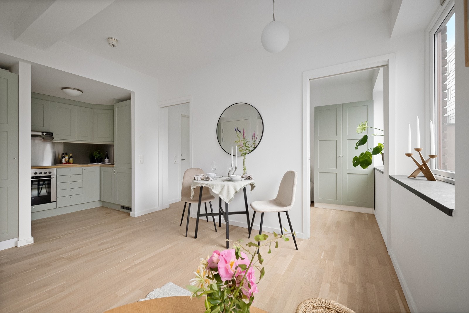 Velkommen til Trondheimsveien 5D - Flott 2-roms leilighet med egen, godkjent hybeldel Galleribilde