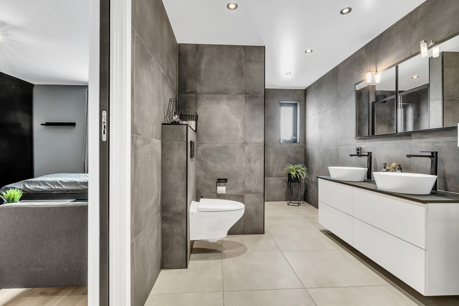 Også dette badet oser det kvalitet av, og det ble oppusset så sent som i 2017. TG0/1 på alle punkter. Galleribilde