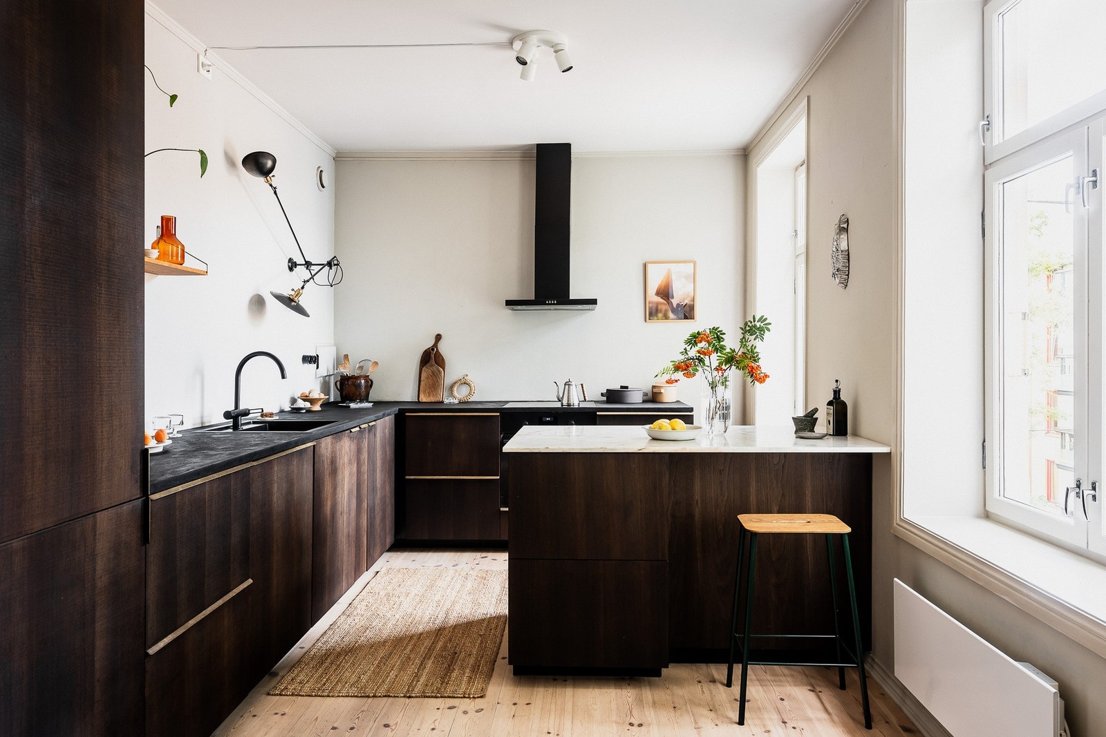 Tilbaketrukket kjøkkeninnredning med lekre fronter fra Reform. Galleribilde