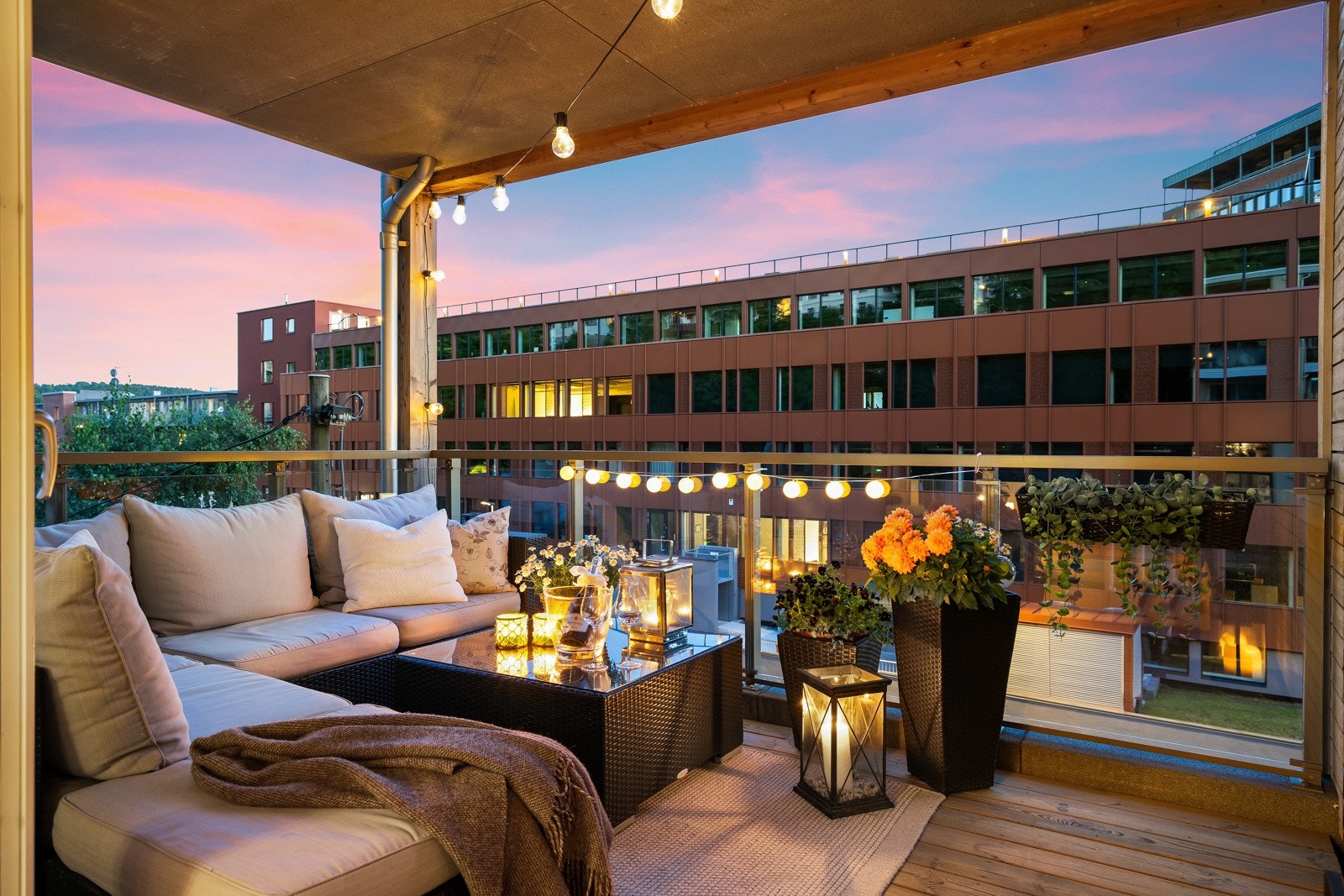 Velkommen til Brinken 63 - En flott 3-roms hjørneleilighet i et attraktivt område midt i mellom Tøyen og Kampen. Galleribilde