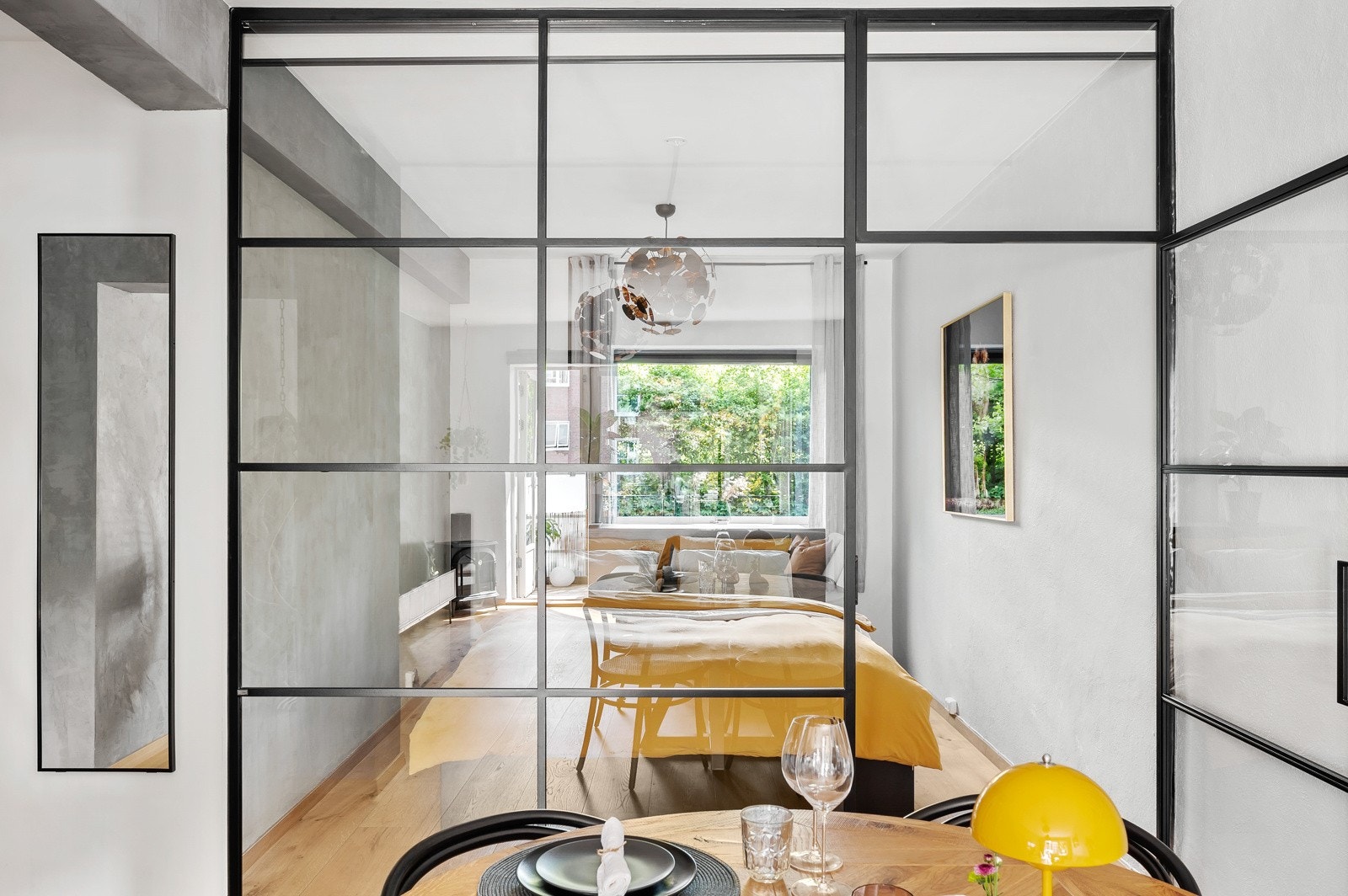 Med en slik glassløsning får du optimale og gjennomgående lysforhold i leiligheten. Galleribilde