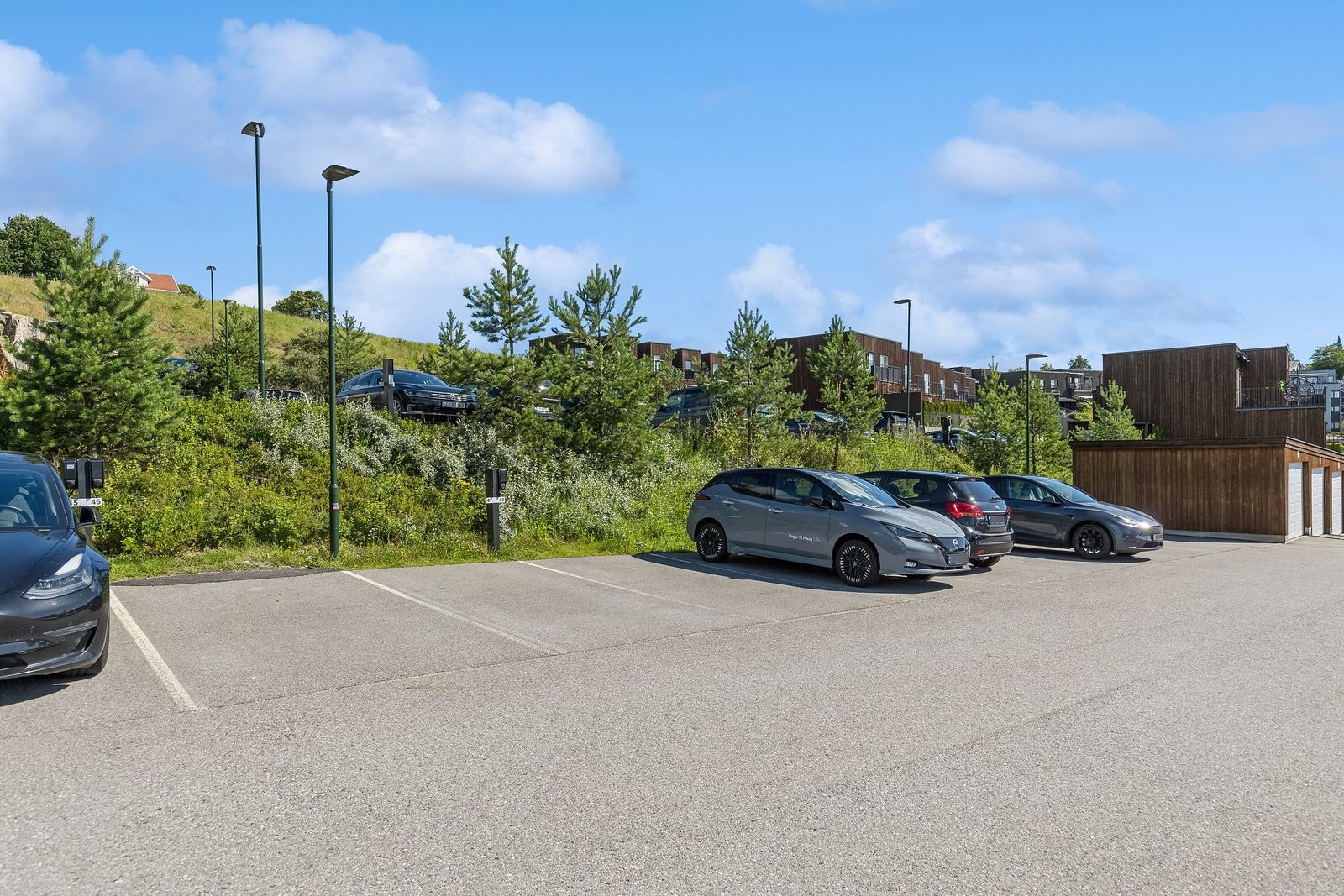 Det er en plass til hoveddel og en til utleiedel. Galleribilde