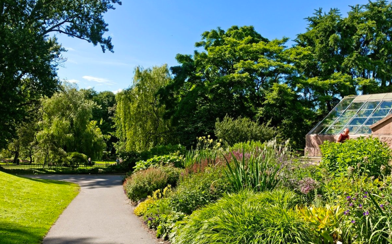 Du har også Botanisk hage innen gangavstand Galleribilde