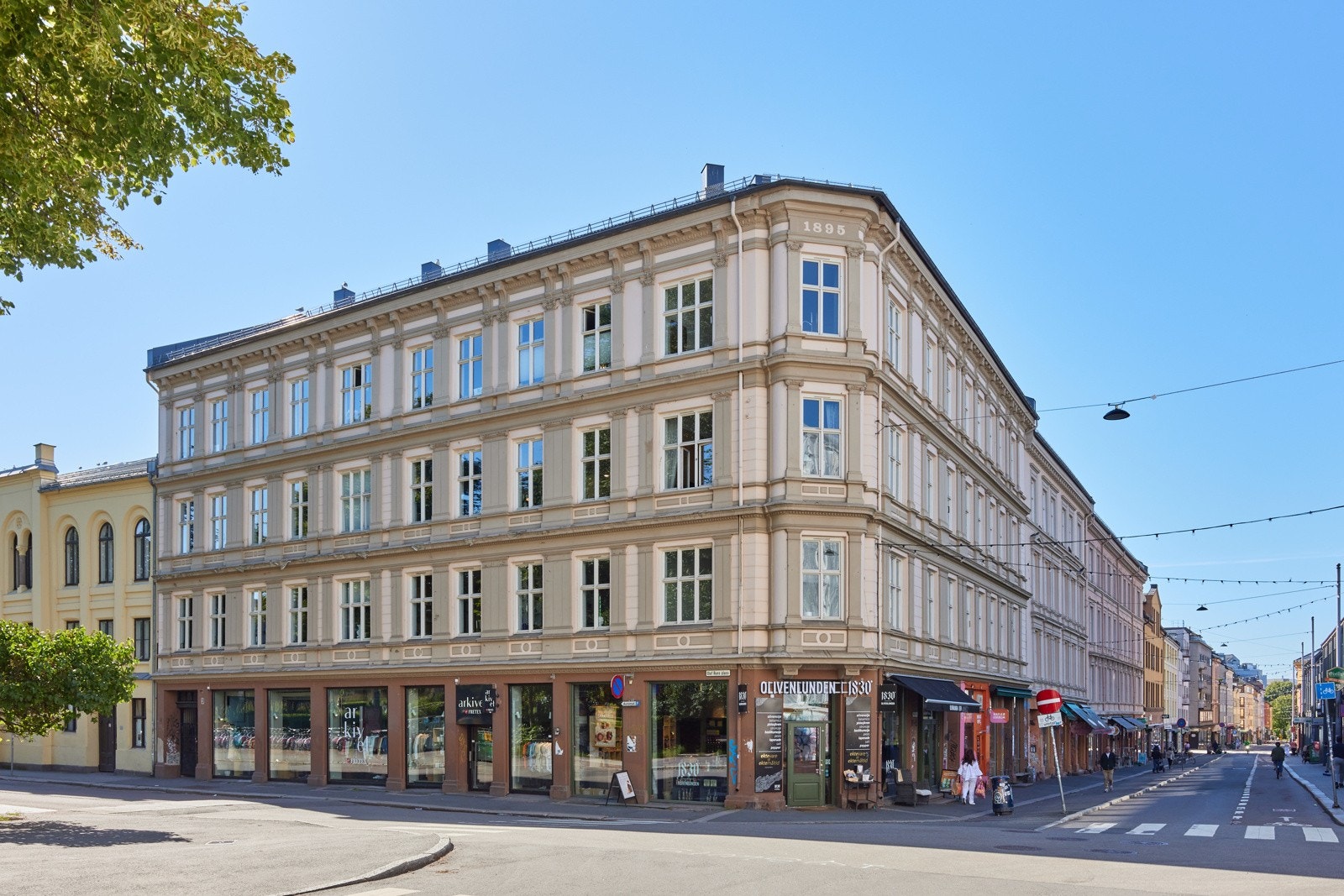 - Grünerløkka byr et rikt kulturtilbud, restauranter, kafeer og butikker. - Galleribilde