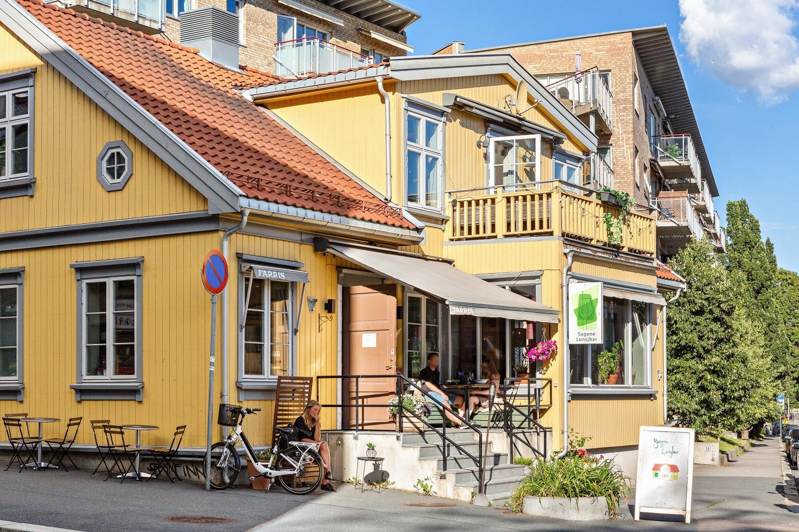Sagene lunsjbar er også rett ved Galleribilde
