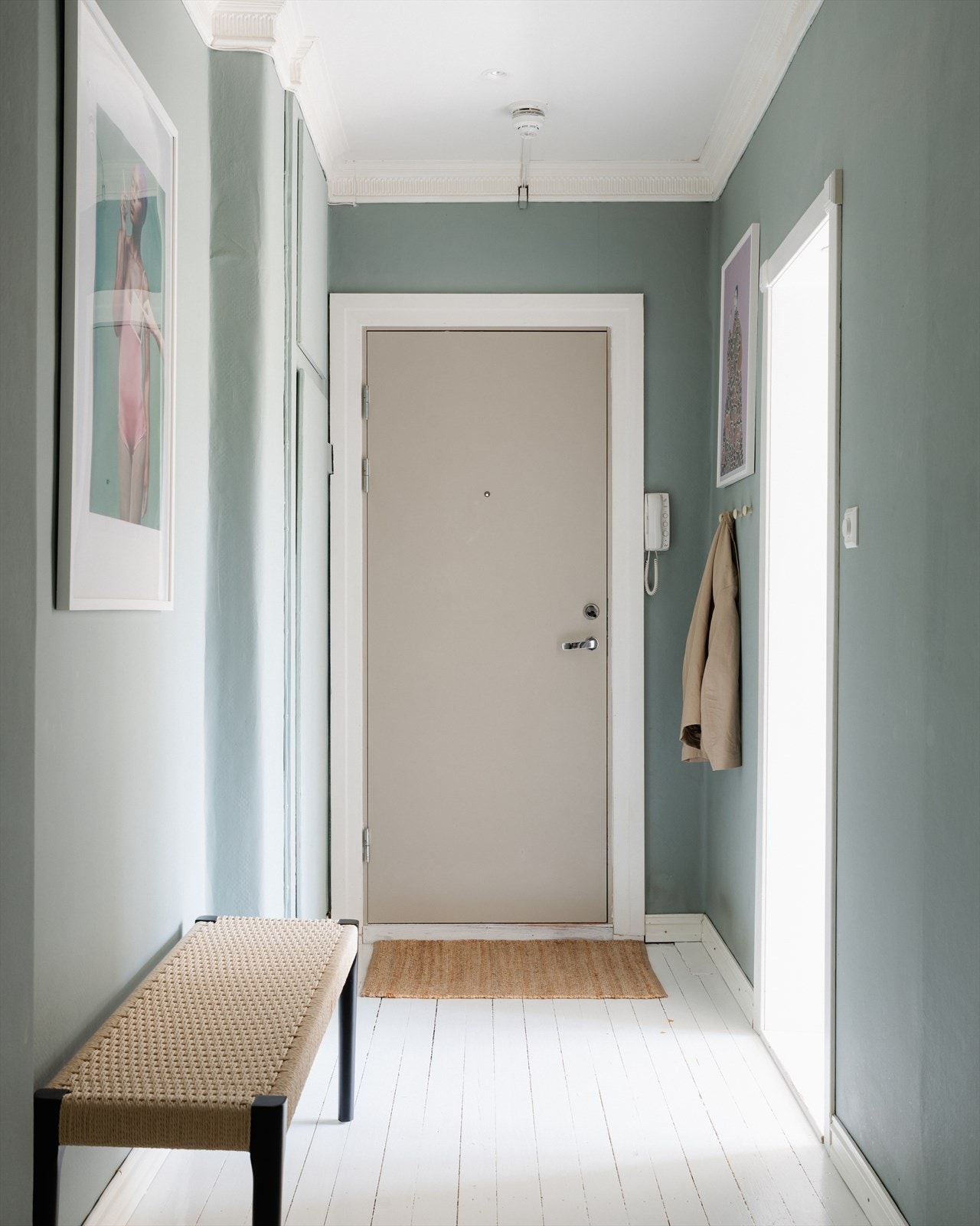 Koselig og lun entré i fine farger Galleribilde