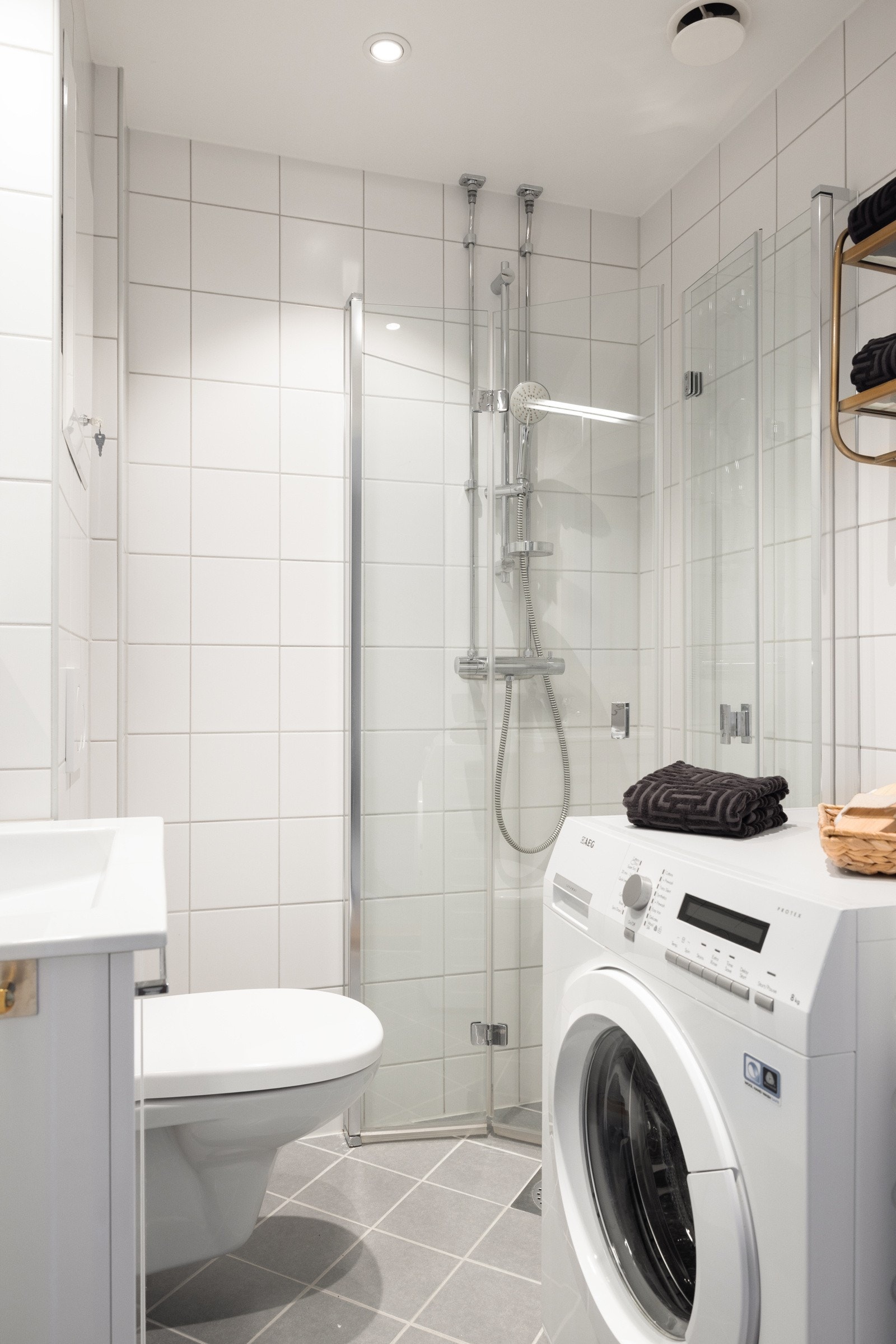 Lekkert bad som ble rehabilitert i 2017 i regi av sameiet. Galleribilde