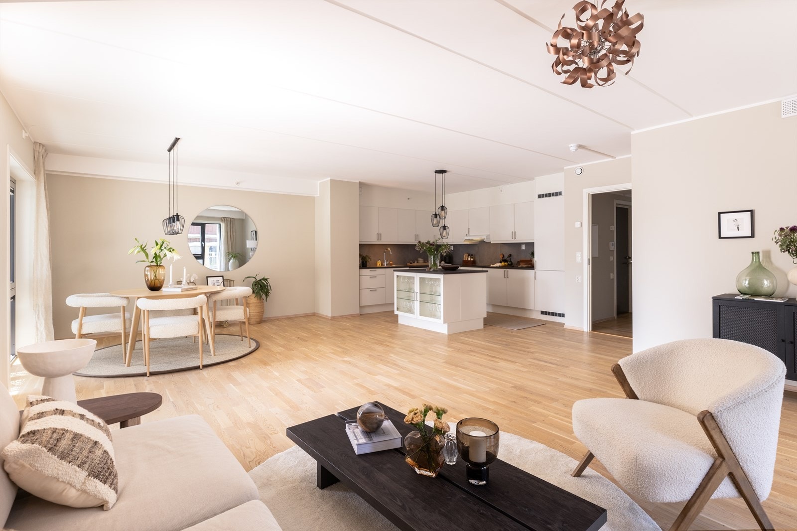 Leiligheten har balansert ventilasjon med varmegjenvinning. Galleribilde