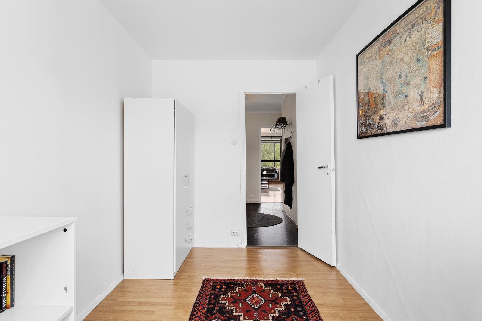 Soverom 2 - Rommet har god plass til møblering Galleribilde