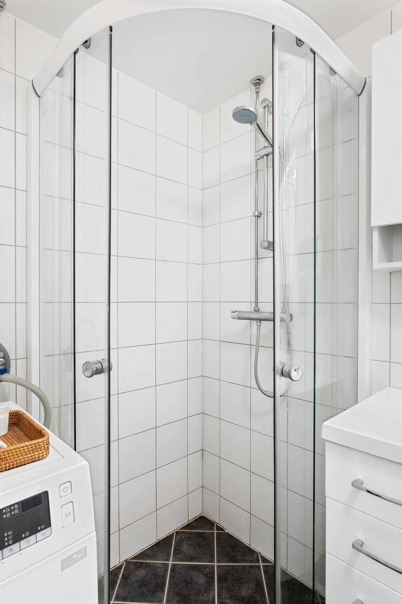 Badet har varmekabler Galleribilde