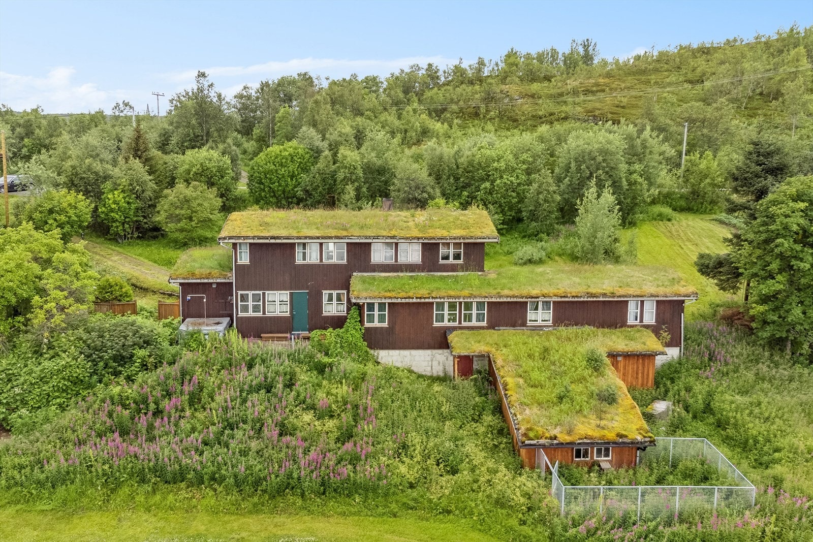 Boligen ligger svært pent til på Nordbynesset Galleribilde