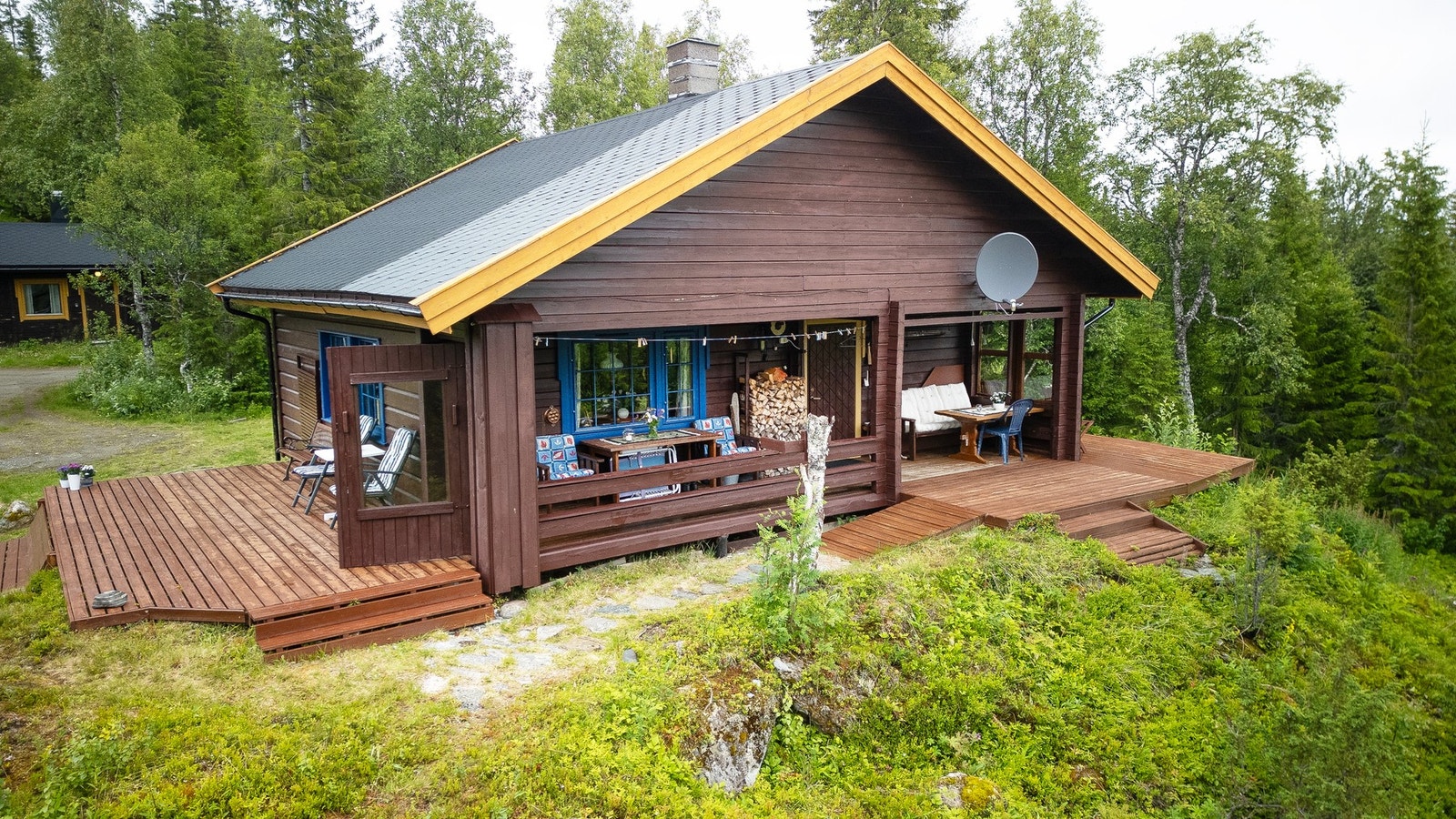 Finnkruhaugveien 24 presenteres for salg! Galleribilde