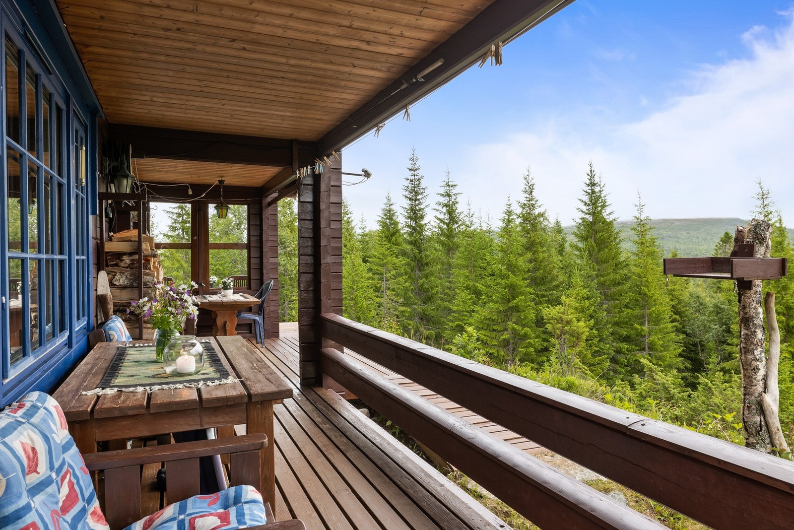 Hytta er på totalt 50 kvadratmeter bruksareal. Galleribilde