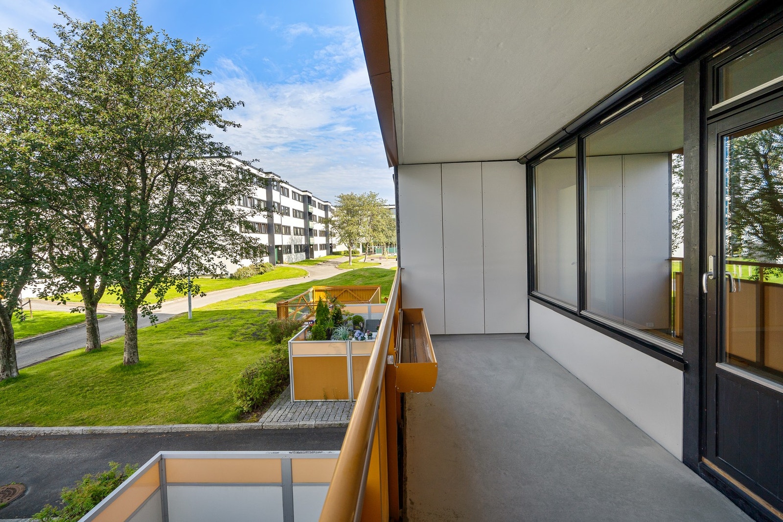 God plass til ønsket utemøblement. Galleribilde