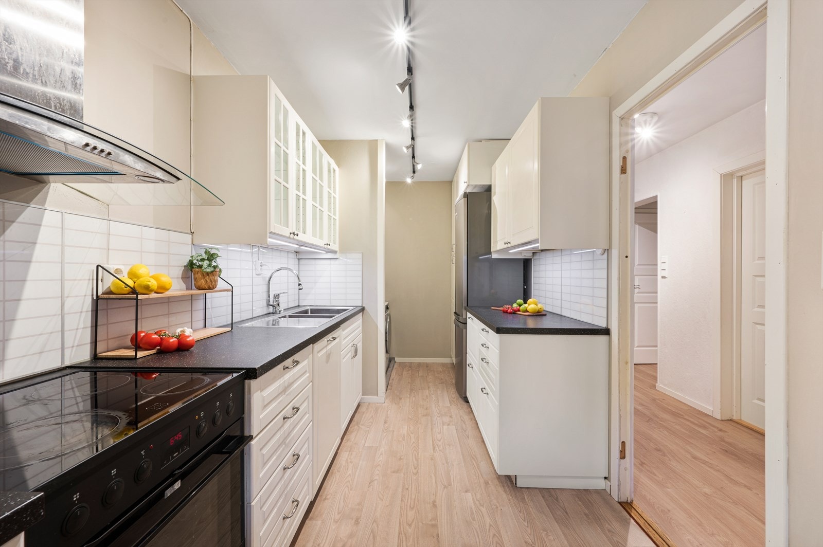 - Et praktisk og funksjonelt kjøkken - Galleribilde