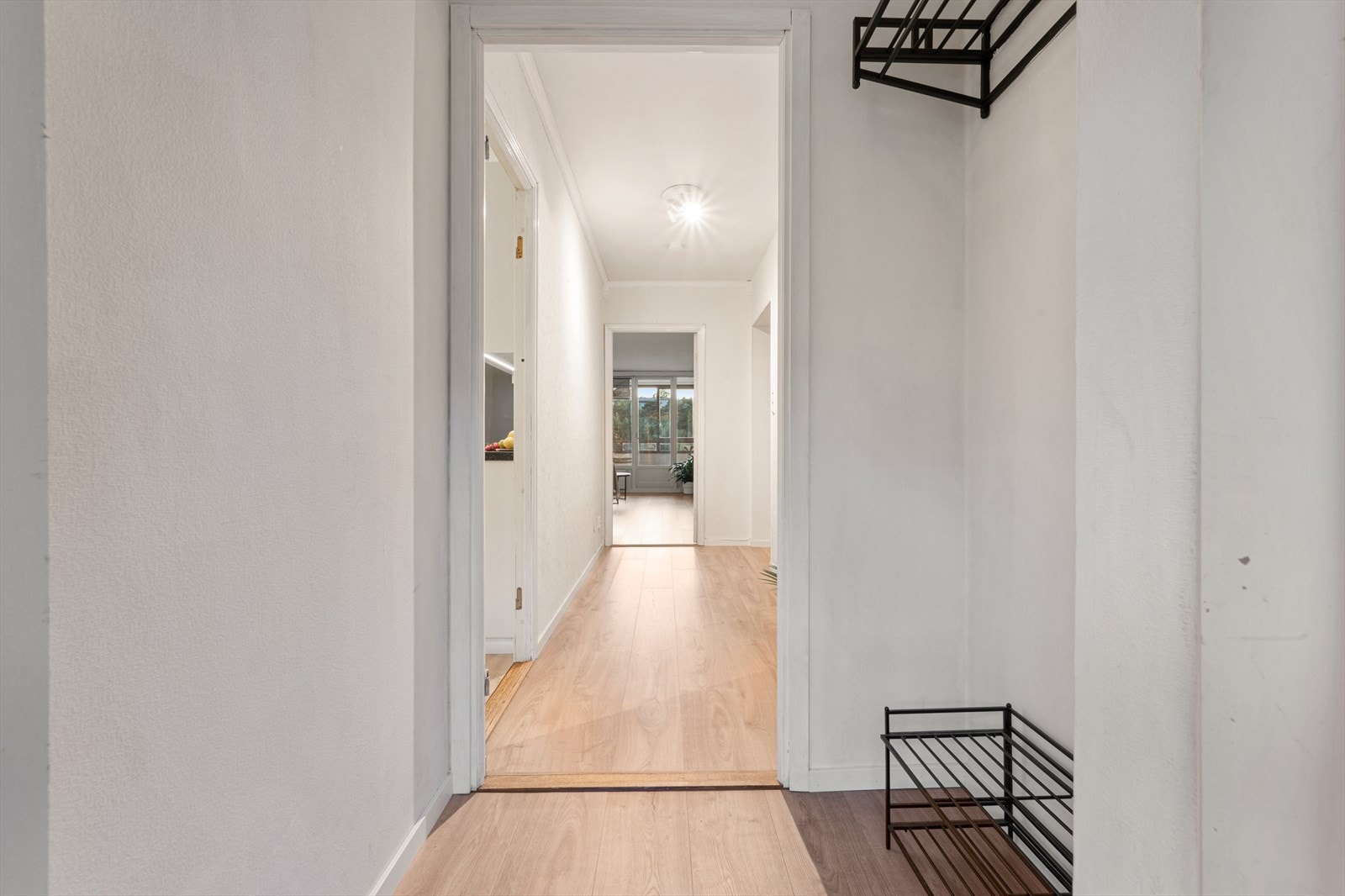 - Entréen måler 1,4m² - Galleribilde