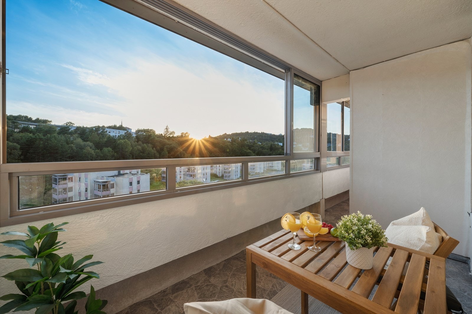 - Nordvik Bolig v/Hamza Choudhary har gleden av å presentere Loddefjordveien 24 - Galleribilde