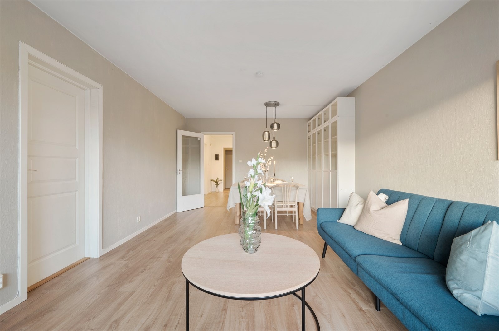 - Nytt gulv i stue (2024) - Galleribilde