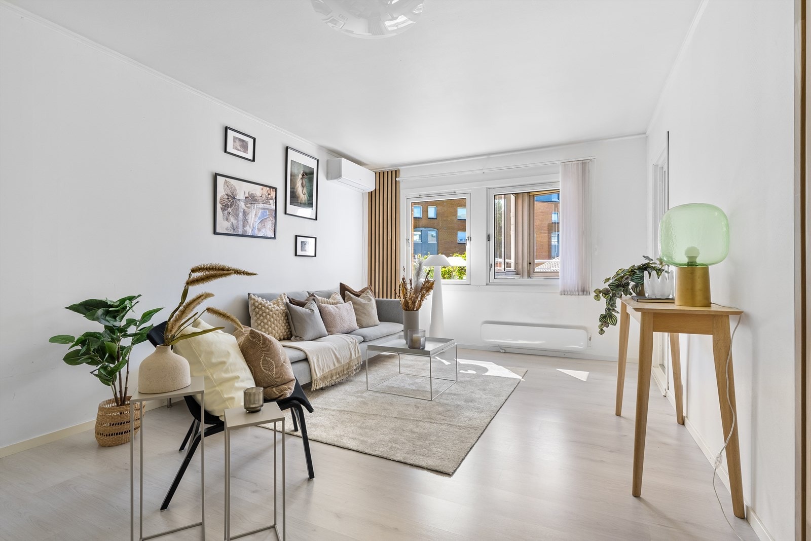 Det er montert varmepumpe i stue for kjølige dager. Galleribilde