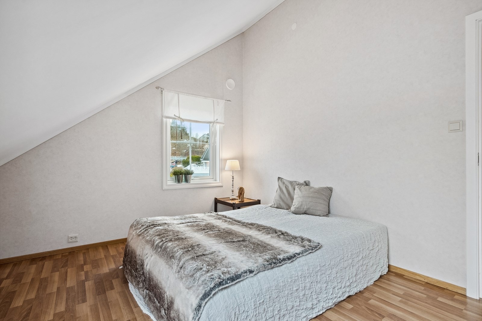 Soverom nr 2 Galleribilde